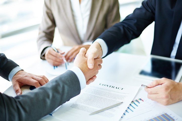 découvrez notre guide complet sur l'assurance responsabilité civile en suisse. obtenez des conseils pratiques, des informations sur les différents types de couvertures et des astuces pour choisir la meilleure assurance pour vos besoins. assurez votre tranquillité d'esprit en étant bien informé sur vos obligations et droits.
