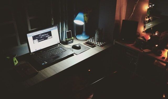 découvrez le concept de repos compensateur, un droit essentiel pour les travailleurs. apprenez comment il permet de récupérer des heures supplémentaires et d'améliorer l'équilibre entre vie professionnelle et personnelle.