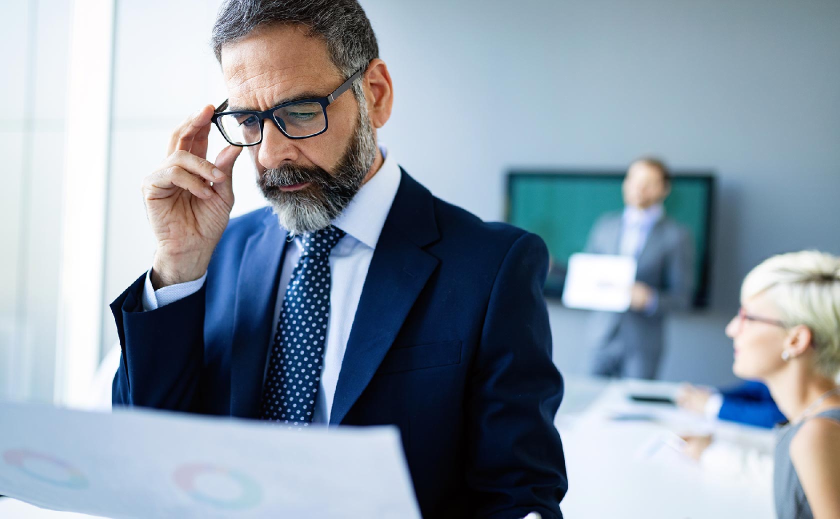 découvrez l'importance de l'assurance responsabilité dirigeant pour protéger les dirigeants d'entreprise contre les risques financiers liés à leur gestion. protégez votre avenir et celui de votre entreprise avec une couverture adaptée.