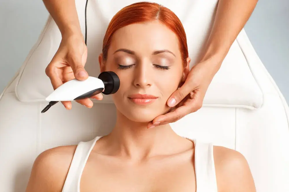 découvrez rc pro esthéticienne, votre partenaire beauté, offrant des soins professionnels adaptés à vos besoins. profitez d'expertises en soins du visage, épilation, maquillage et bien-être. révélez votre éclat et prenez soin de vous avec notre équipe dédiée.
