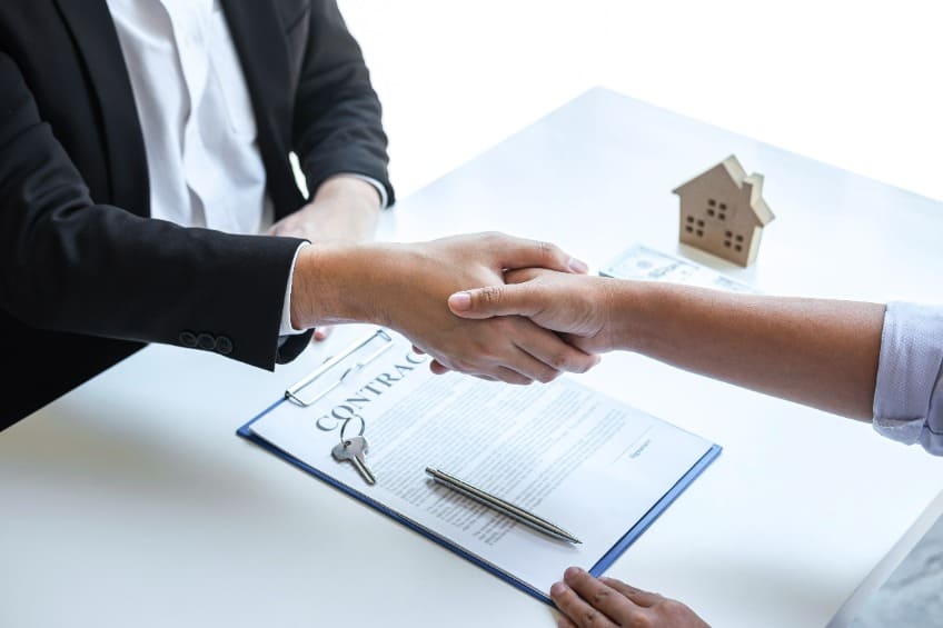découvrez tout ce que vous devez savoir sur la responsabilité civile en ligne. apprenez comment protéger vos droits et vos biens sur internet grâce à des conseils pratiques et des informations essentielles sur la législation en vigueur.