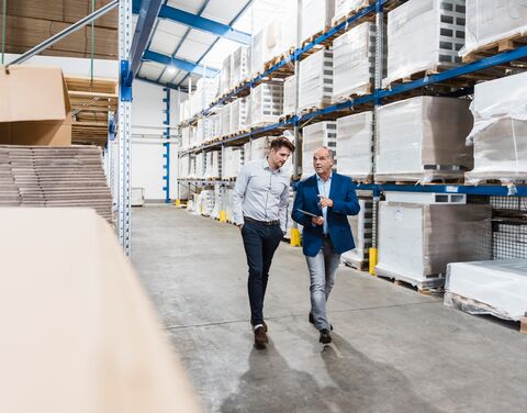 découvrez notre assurance entrepôt spécialement conçue pour les particuliers. protégez vos biens et vos marchandises contre les risques de vol, d'incendie et de dommages avec des garanties sur mesure. obtenez un devis personnalisé et sécurisez votre espace de stockage dès aujourd'hui.