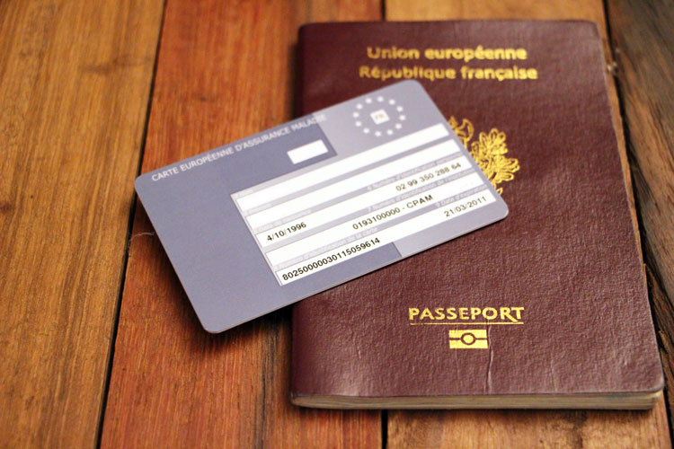 découvrez notre carte pro d'assurance, une solution adaptée aux professionnels pour protéger votre activité. profitez d'une couverture complète et d'avantages exclusifs pour sécuriser vos projets et vos biens.