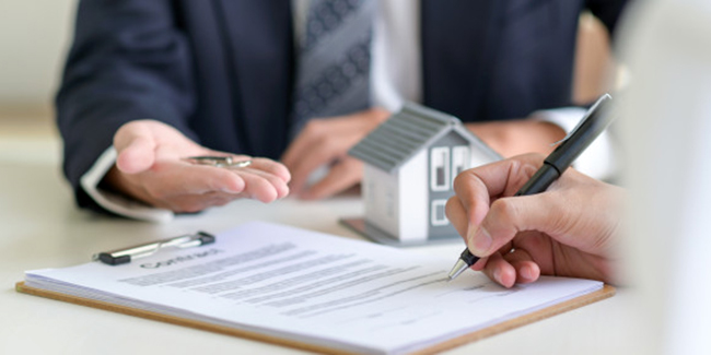 découvrez le code naf du courtier en prêt immobilier, un secteur essentiel pour accompagner les particuliers dans leurs démarches de financement. explorez les activités et services proposés par les courtiers pour optimiser vos chances d'obtenir le meilleur crédit adapté à vos besoins.